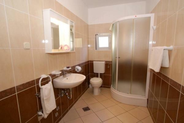 Obala Apartment & Studios Малинска Экстерьер фото